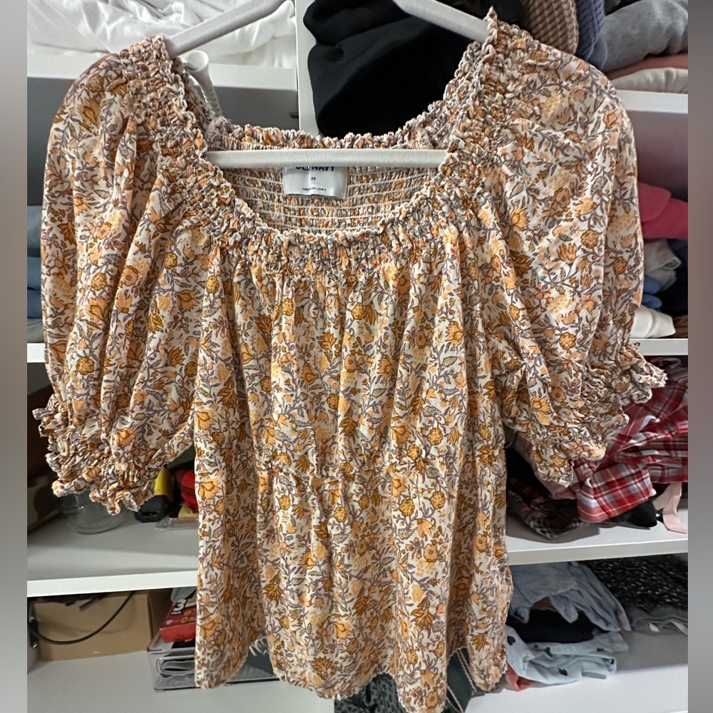 Women’s blouse